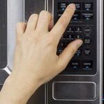 علت کار نکردن دکمه های مایکروفر ! | تعمیر صفحه لمسی و دکمه های ماکروفر